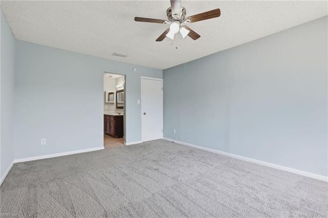 807 Tuition Drive DR, Virginia Beach, VA 23462