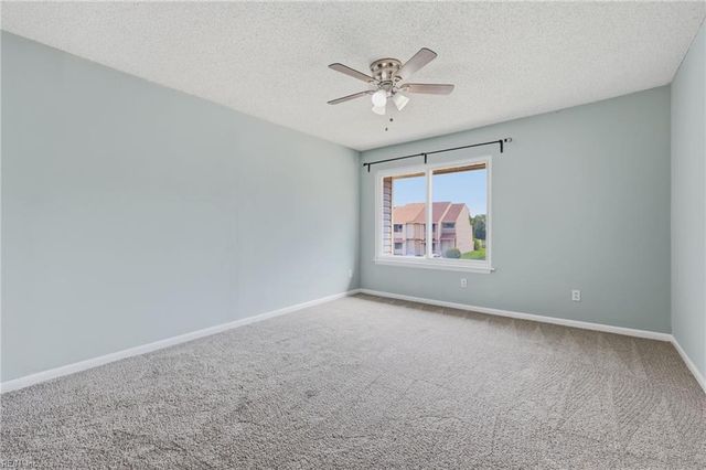 807 Tuition Drive DR, Virginia Beach, VA 23462