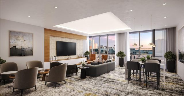 400 CENTRAL AVENUE 2006, St Petersburg, FL 33701