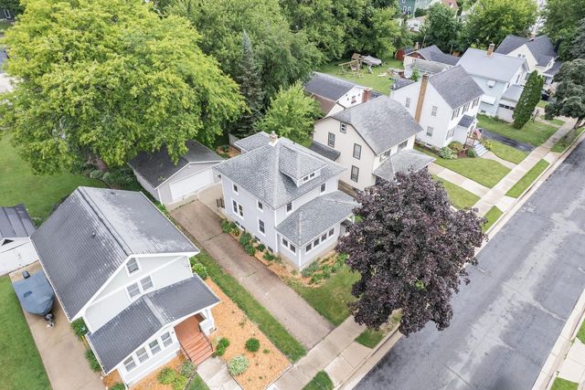 212 James STREET, Beaver Dam, WI 53916