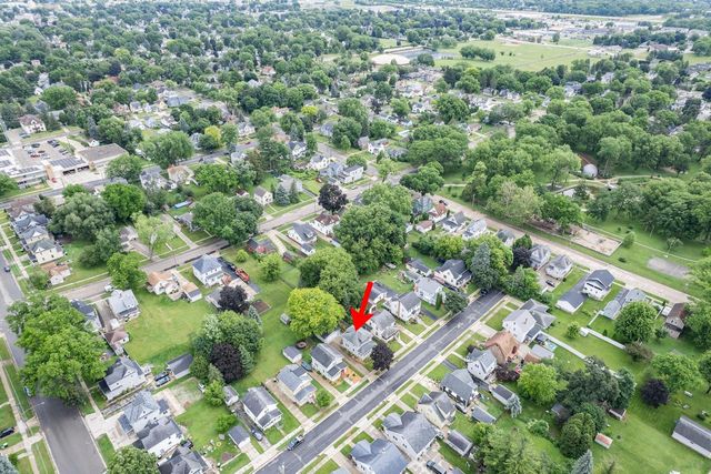 212 James STREET, Beaver Dam, WI 53916