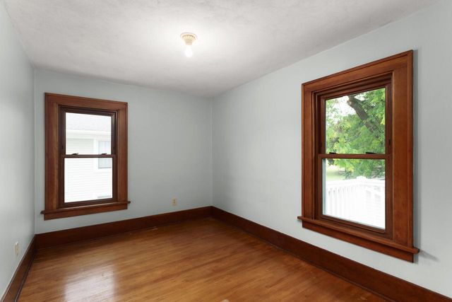 212 James STREET, Beaver Dam, WI 53916