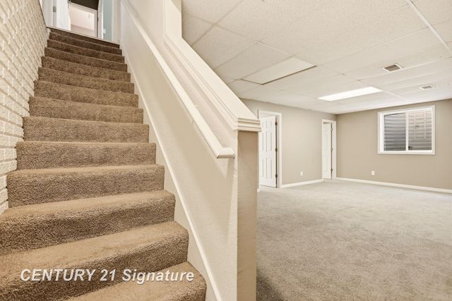 8433 Waxwing Drive, Freeland, MI 48623