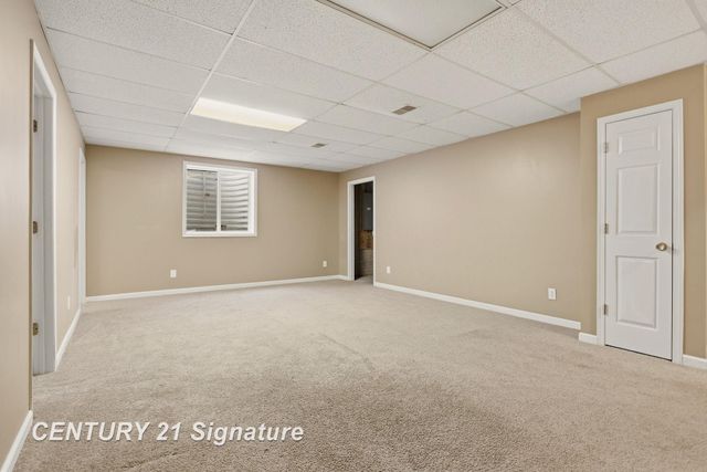 8433 Waxwing Drive, Freeland, MI 48623