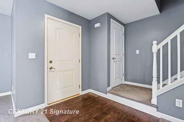8433 Waxwing Drive, Freeland, MI 48623