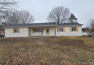 31 Pebblestone Court, Troy, MO 63379