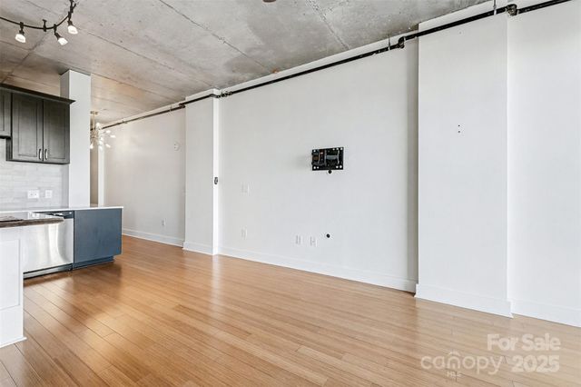 505 E 6th Street 1003, Charlotte, NC 28202