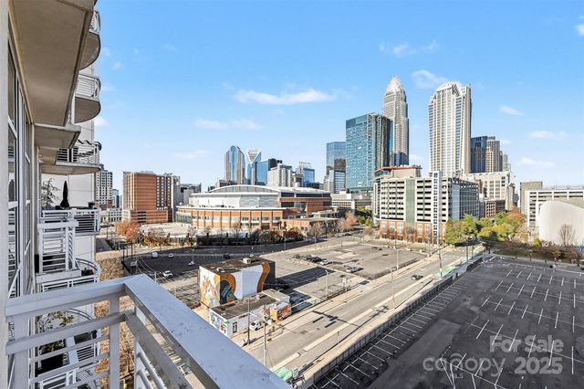 505 E 6th Street 1003, Charlotte, NC 28202