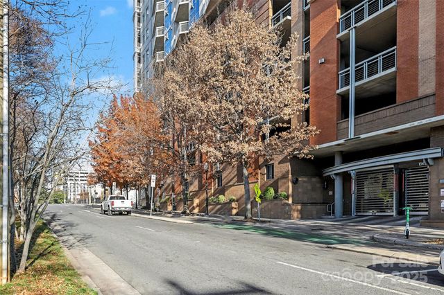 505 E 6th Street 1003, Charlotte, NC 28202