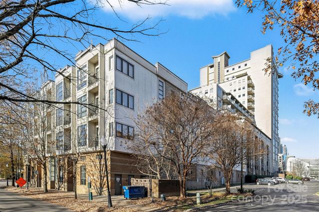 505 E 6th Street 1003, Charlotte, NC 28202