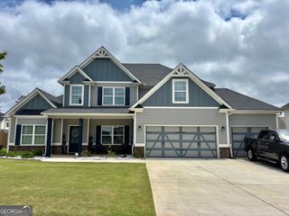 35 Pinehaven Drive, Newnan, GA 30265