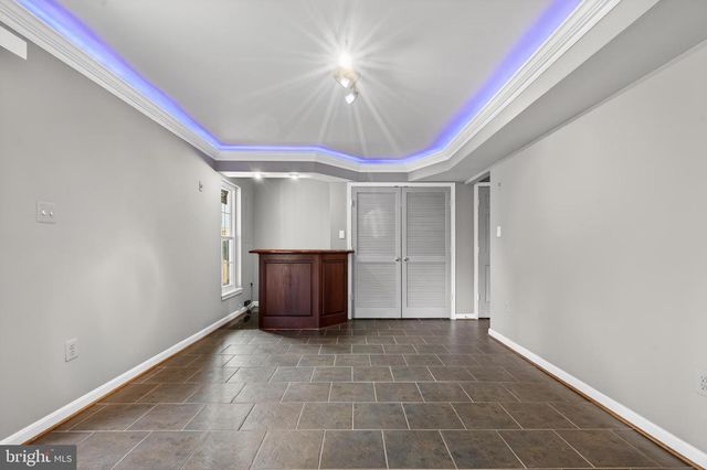 9000 FALCON GLEN CT, Bristow, VA 20136