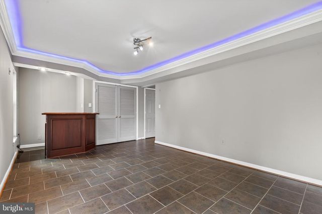 9000 FALCON GLEN CT, Bristow, VA 20136