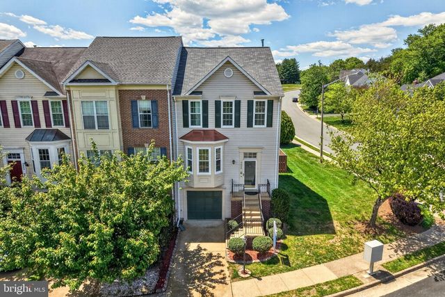 9000 FALCON GLEN CT, Bristow, VA 20136