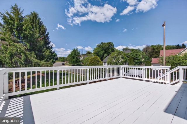 9000 FALCON GLEN CT, Bristow, VA 20136