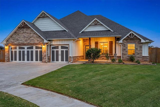 4304 NW 155th Place, Edmond, OK 73013