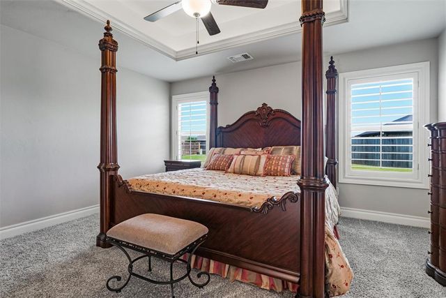 4304 NW 155th Place, Edmond, OK 73013