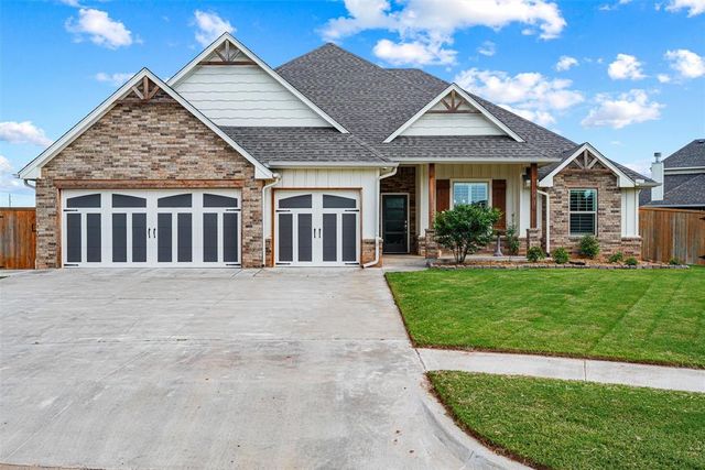 4304 NW 155th Place, Edmond, OK 73013