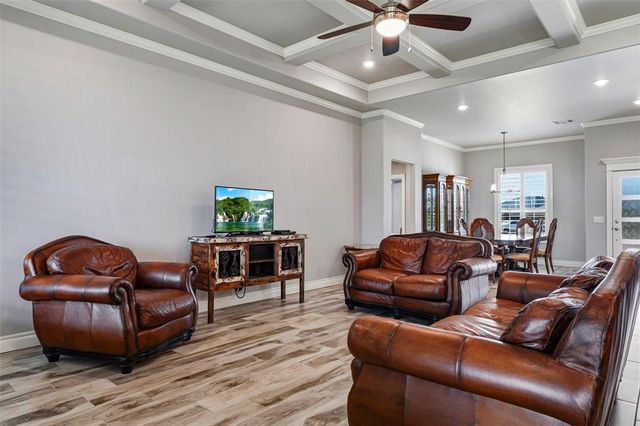 4304 NW 155th Place, Edmond, OK 73013