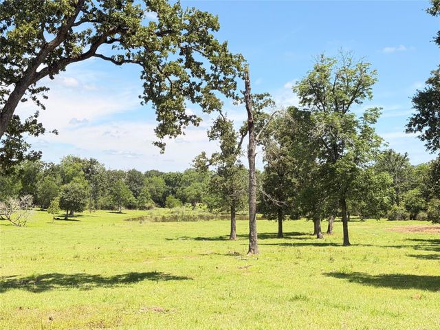 22349 Fm 359 Road, Hempstead, TX 77445