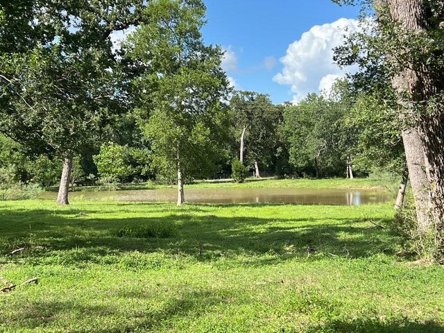 22349 Fm 359 Road, Hempstead, TX 77445