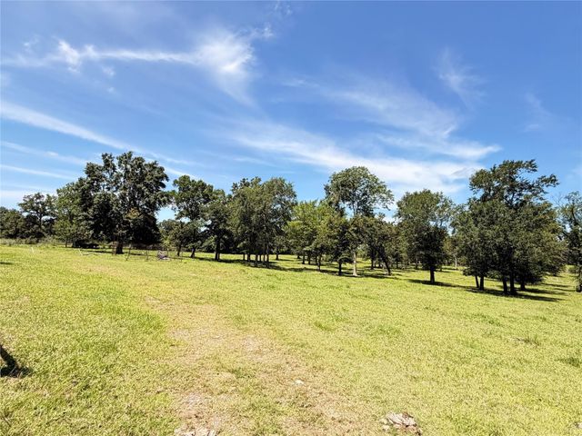 22349 Fm 359 Road, Hempstead, TX 77445