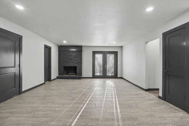 817 Henshaw Avenue, Sapulpa, OK 74066