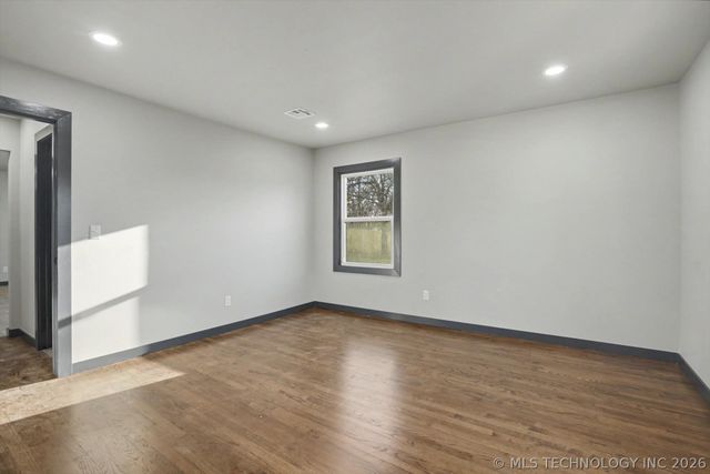 817 Henshaw Avenue, Sapulpa, OK 74066