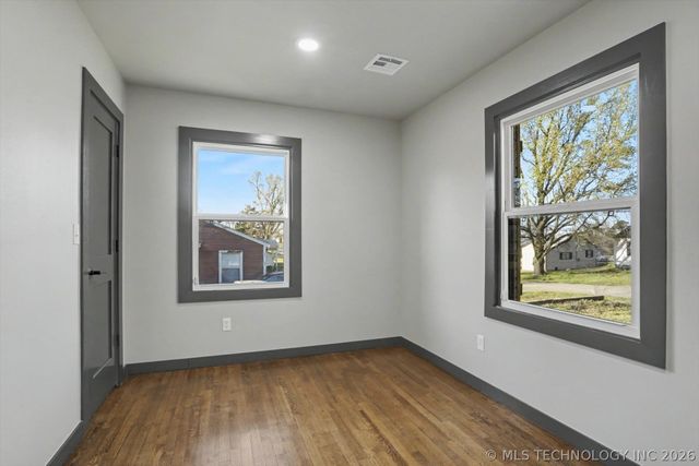 817 Henshaw Avenue, Sapulpa, OK 74066