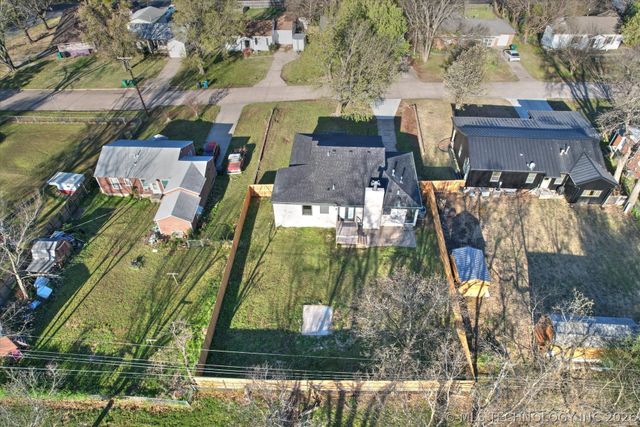 817 Henshaw Avenue, Sapulpa, OK 74066