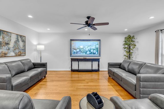 2058 Kidd Rd, Nolensville, TN 37135