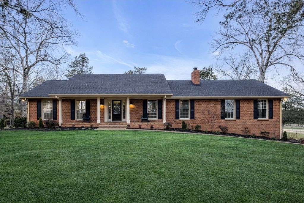 2058 Kidd Rd, Nolensville, TN 37135