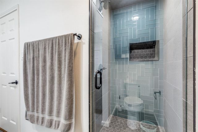 11127 Pinehurst DR C, Austin, TX 78747