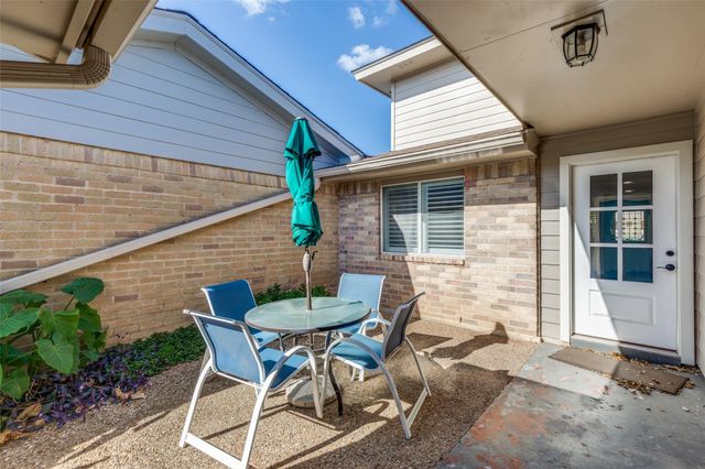 11127 Pinehurst DR C, Austin, TX 78747