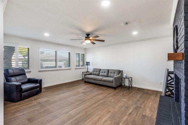 11127 Pinehurst DR C, Austin, TX 78747