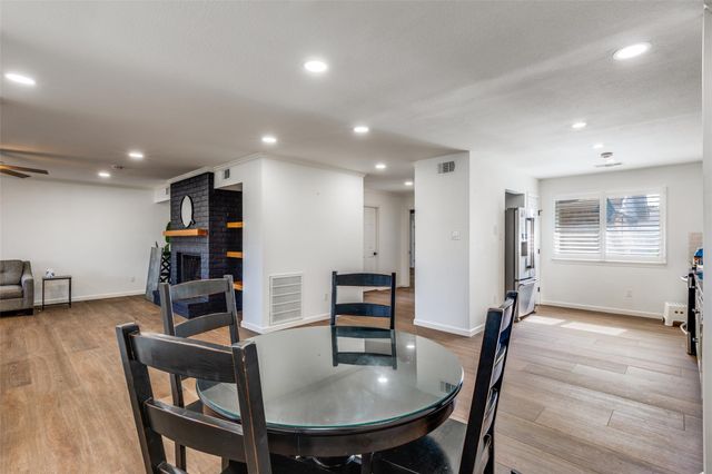 11127 Pinehurst DR C, Austin, TX 78747