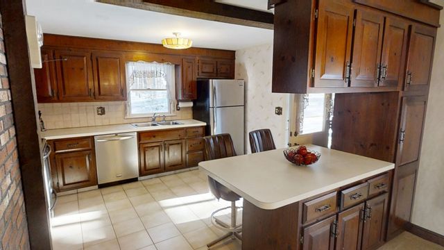 38 East Road, Plaistow, NH 03865