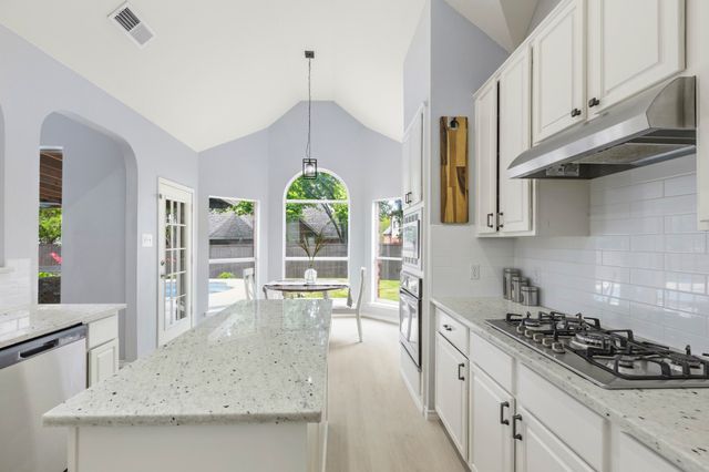 8800 Tiercels Drive, Mckinney, TX 75072