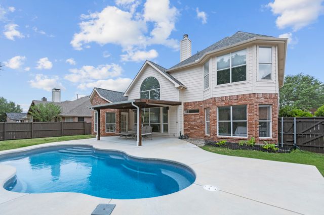 8800 Tiercels Drive, Mckinney, TX 75072