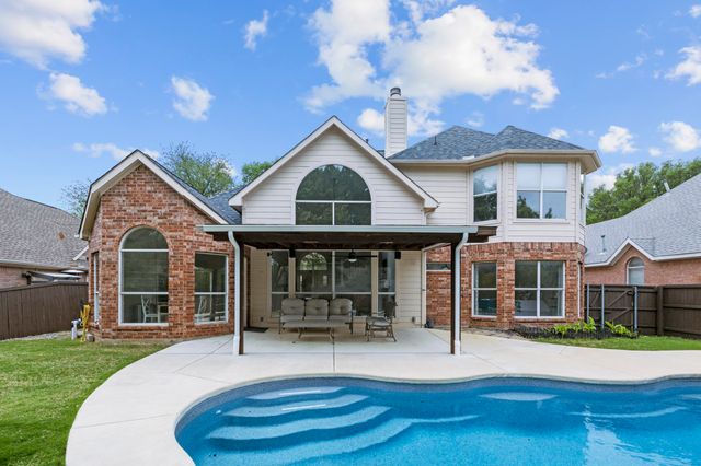 8800 Tiercels Drive, Mckinney, TX 75072