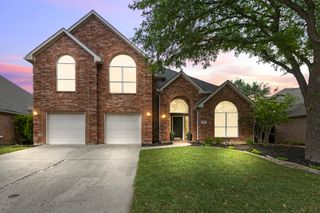 8800 Tiercels Drive, Mckinney, TX 75072