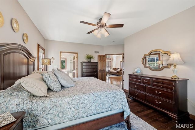 522 Arbor Meadow Drive, Ballwin, MO 63021