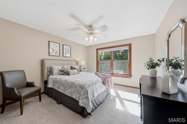 522 Arbor Meadow Drive, Ballwin, MO 63021
