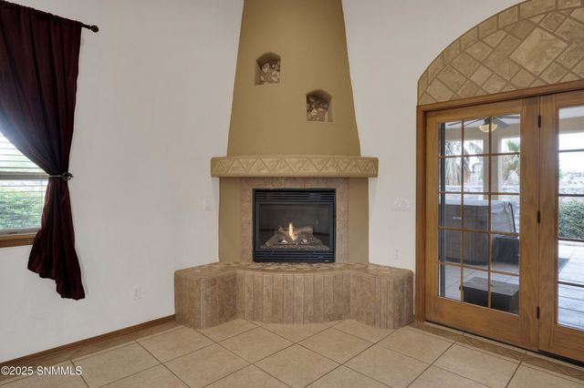 1876 El Presidio Drive, Las Cruces, NM 88011
