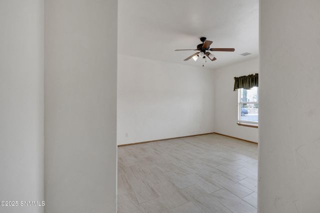 1876 El Presidio Drive, Las Cruces, NM 88011