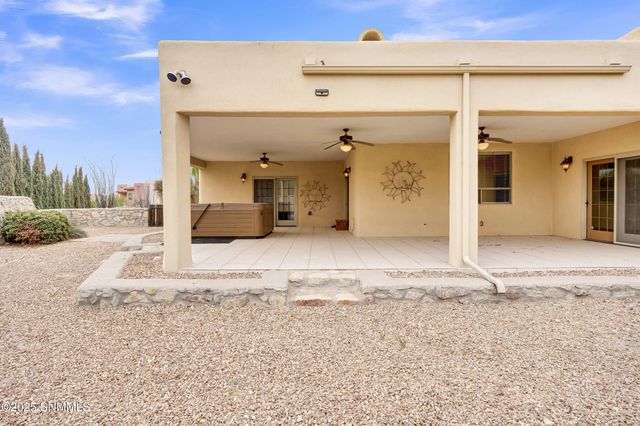 1876 El Presidio Drive, Las Cruces, NM 88011