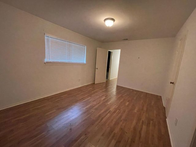 7219 Tanager Street, Houston, TX 77074