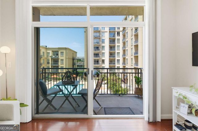 711 Cosmopolitan Drive NE 326, Atlanta, GA 30324