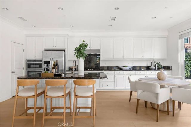 75 Lupari, Irvine, CA 92618