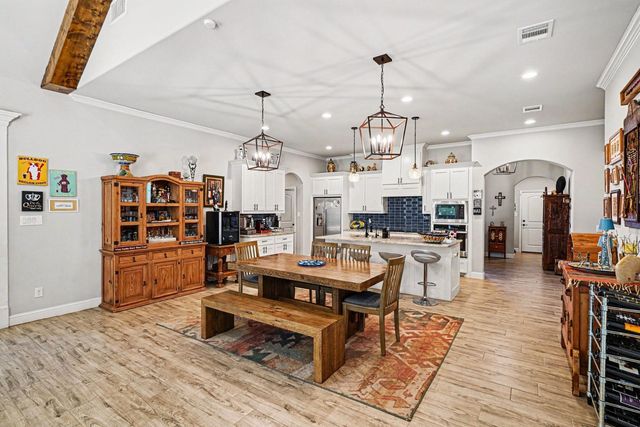 1120 Horizon Trace Drive, Azle, TX 76020